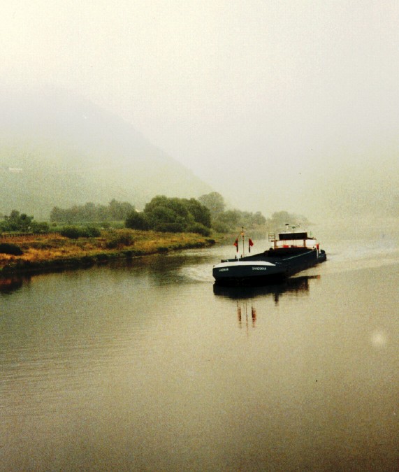 Barge on Mosel