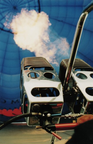 Hot air balloon burners
